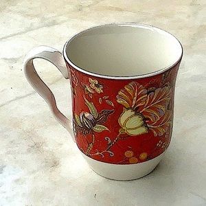 222 FIFTH GABRIELLE RED MUG CUP PORCELAIN NEW FLORAL 4 1/4TH INCH COFFEE TEA